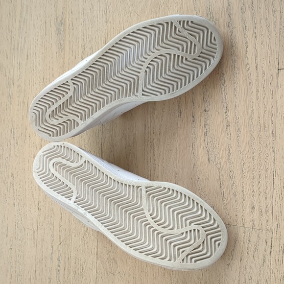 Adidas 2020 Superstan White/Navy Sneakers WM5/M4 - Picture 8 of 8